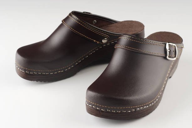 Ladies Leather Clogs