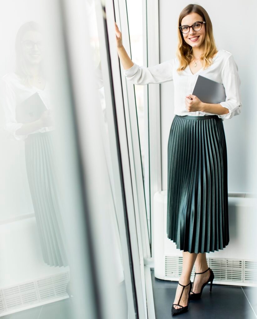 Pleated-Midi-Skirt