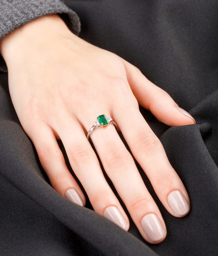 Emerald Rings Jewelry